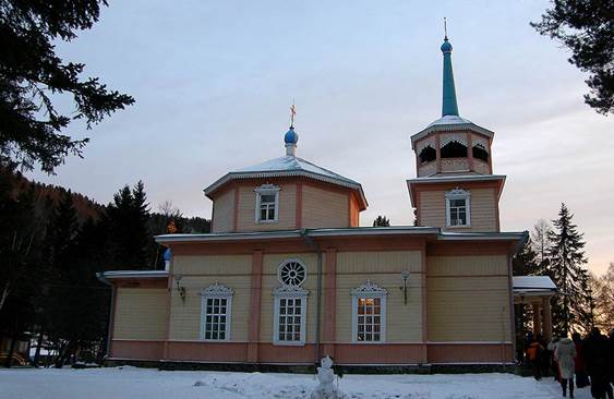 Церковь в Листвянке